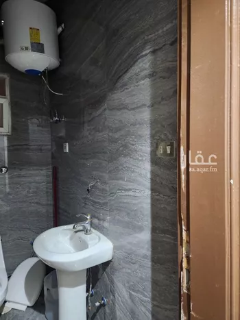 مكتب تجاري للإيجار في شارع الملك عبدالله ابن عبدالعزيز سعود الفرعي, حي الملك سلمان, مدينة الرياض, منطقة الرياض
