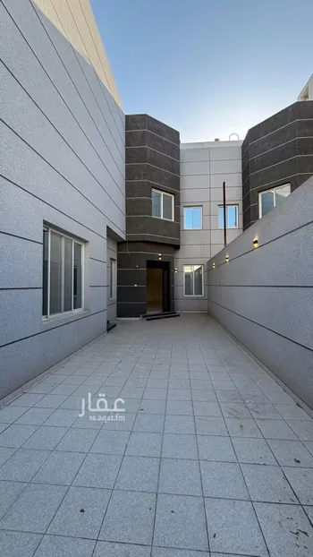 فيلا للبيع في شارع قتادة ابن ابي اوفي التميمي, حي نبلاء, مدينة المدينه المنوره, منطقة المدينة المنورة صورة 2