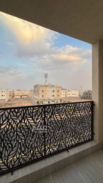 شقة للبيع في شارع ممر مشاه 588, حي الدفاع, مدينة المدينه المنوره, منطقة المدينة المنورة