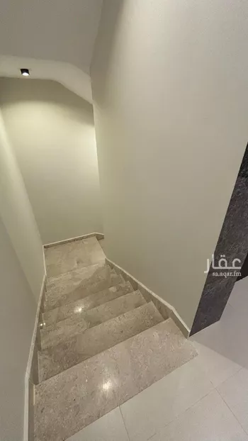 فيلا للبيع في شارع ام ثابت بنت الحارثة, حي عين الخيف, مدينة المدينه المنوره, منطقة المدينة المنورة صورة 3