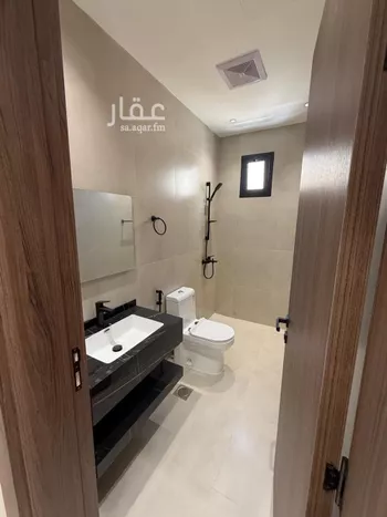 فيلا للبيع في شارع مطيه بن مالك, حي الصناعية, مدينة المدينه المنوره, منطقة المدينة المنورة صورة 3