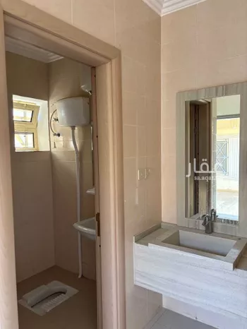 فيلا للإيجار في شارع محمد بن المحدث, حي الفلاح, مدينة الرياض, منطقة الرياض صورة 4