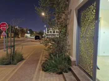 فيلا للإيجار في شارع محمد بن المحدث, حي الفلاح, مدينة الرياض, منطقة الرياض