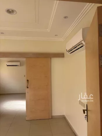 فيلا للإيجار في شارع محمد بن المحدث, حي الفلاح, مدينة الرياض, منطقة الرياض صورة 3