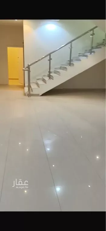 فيلا للإيجار في شارع ثمينه, حي ظهرة لبن, مدينة الرياض, منطقة الرياض صورة 2