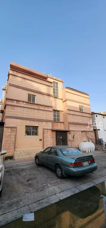 عمارة للبيع في شارع حائل, حي الثقبة, مدينة الخبر, المنطقة الشرقية صورة 3