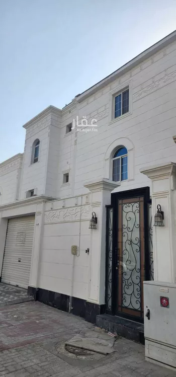 عمارة للبيع في شارع حسان بن خوط, حي التحلية, مدينة الخبر, المنطقة الشرقية صورة 3