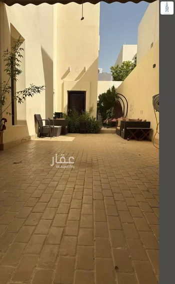 فيلا للإيجار في شارع رقم 42, حي الياسمين, مدينة الرياض, منطقة الرياض صورة 2