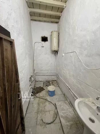 فيلا للإيجار في شارع خزيمة بن ثابت, حي العود, مدينة الرياض, منطقة الرياض