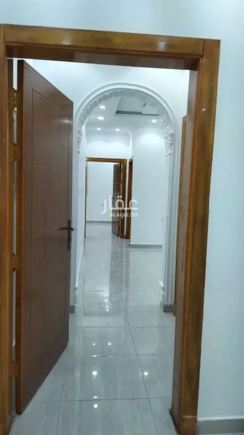 عمارة للإيجار في شارع كوز بن علقمة البكري, حي الظاهرة, مدينة المدينه المنوره, منطقة المدينة المنورة صورة 3