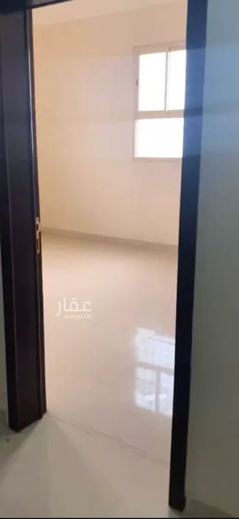 مكتب تجاري للإيجار في شارع 10924348, حي آل عزيز, مدينة خميس مشيط, منطقة عسير