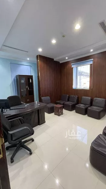 مكتب تجاري للإيجار في شارع 10924348, حي آل عزيز, مدينة خميس مشيط, منطقة عسير صورة 5