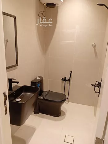 دور للبيع في شارع الشوبك, حي السعادة, مدينة الرياض, منطقة الرياض صورة 4