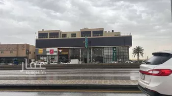 محل للإيجار في شارع طريق الامام سعود بن عبدالعزيز بن محمد الفرعي, حي مغرزات, مدينة الرياض, منطقة الرياض