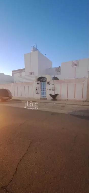 فيلا للبيع في شارع المستورد بن الاحنف, حي الإسكان, مدينة المدينه المنوره, منطقة المدينة المنورة صورة 2