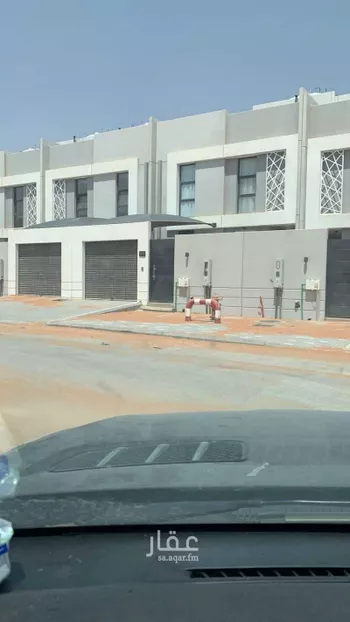 فيلا للإيجار في شارع عثمان بن أبي الحسن, حي مطار الملك خالد الدولي, مدينة الرياض, منطقة الرياض