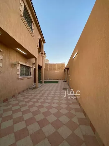 فيلا للبيع في شارع ابي الحسين المختار, حي شبرا, مدينة الرياض, منطقة الرياض صورة 5