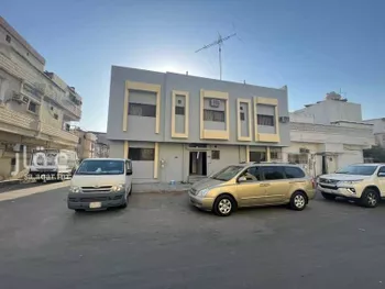 عمارة للبيع في شارع ثابت ابن عبيد, حي الخليج, مدينة الدمام, المنطقة الشرقية
