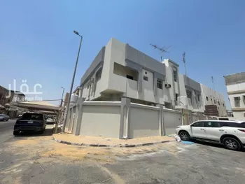 عمارة للبيع في شارع موسى بن اسحق, حي غرناطة, مدينة الدمام, المنطقة الشرقية صورة 4