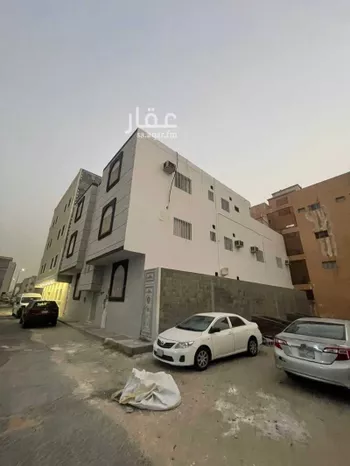 عمارة للبيع في حي العدامة, مدينة الدمام, المنطقة الشرقية صورة 4