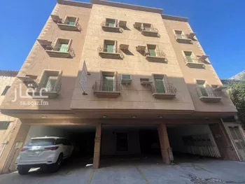 عمارة للبيع في شارع الامير احمد, حي مدينة العمال, مدينة الخبر, المنطقة الشرقية صورة 3