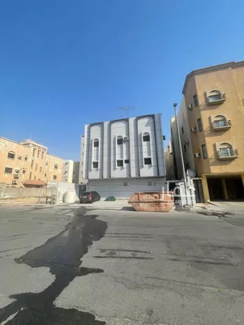 عمارة للبيع في شارع الامين, حي الروضة, مدينة الدمام, المنطقة الشرقية