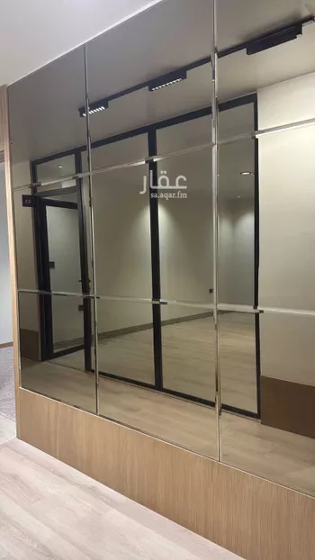 مكتب تجاري للإيجار في شارع انس بن مالك, حي الياسمين, مدينة الرياض, منطقة الرياض صورة 4