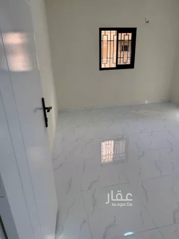 عمارة للبيع في شارع المقريزي, حي عتيقة, مدينة الرياض, منطقة الرياض صورة 2