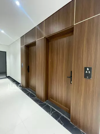 شقة للبيع في شارع 10349248, حي البحر, مدينة الخبر, المنطقة الشرقية صورة 2