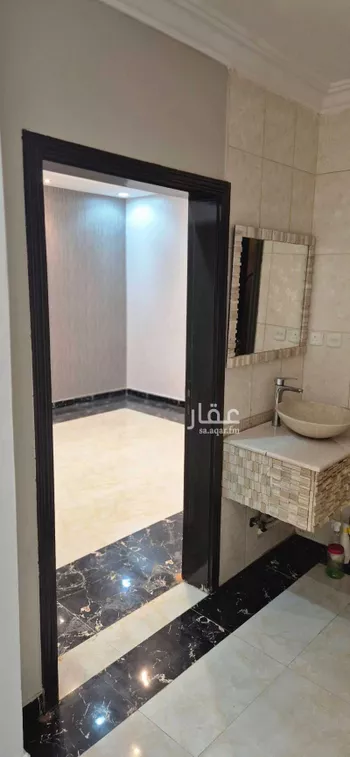 فيلا للإيجار في شارع حسين سرحان, حي العوالي, مدينة الرياض, منطقة الرياض صورة 4