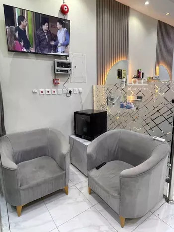 محل للبيع في شارع النجاح ، حي اليرموك ، الرياض ، منطقة الرياض صورة 3