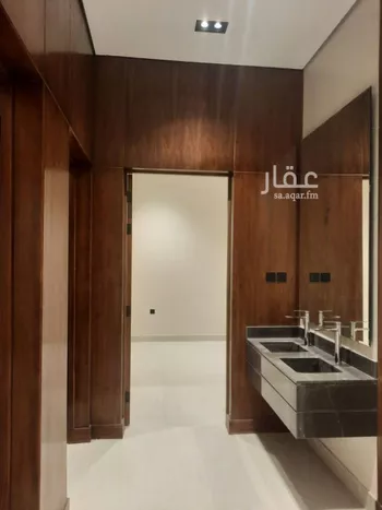 دور للبيع في شارع رقم 385, حي المونسية, مدينة الرياض, منطقة الرياض صورة 4