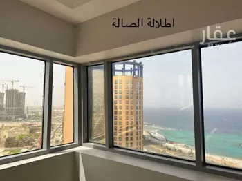 شقة للإيجار في طريق الكورنيش الفرعي ، حي الشاطئ ، جدة ، جدة