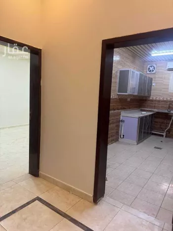 شقة للإيجار في شارع شارع احمد بن حنبل, حي العزيزية, مدينة الخفجى, المنطقة الشرقية صورة 4