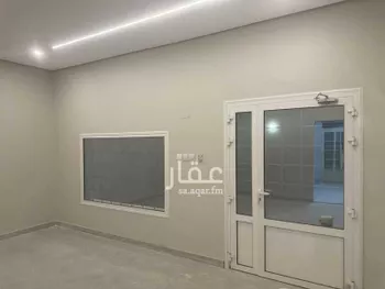 شقة للإيجار في شارع شارع احمد بن حنبل, حي العزيزية, مدينة الخفجى, المنطقة الشرقية صورة 3