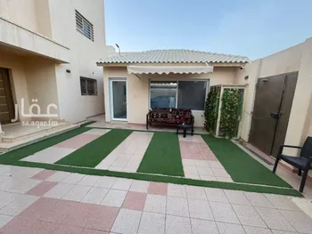 فيلا للبيع في شارع لايوجد, حي عقرباء, مدينة امارة منطقة الرياض - الجبيله, منطقة الرياض صورة 4