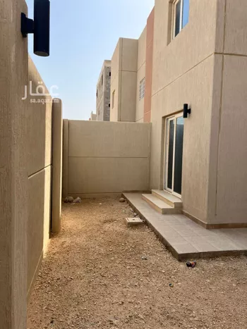 فيلا للإيجار في شارع سلمان بن مالك, حي مطار الملك خالد الدولي, مدينة الرياض, منطقة الرياض