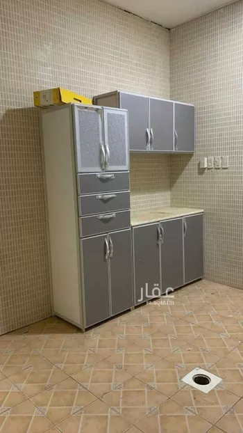 عمارة للإيجار في شارع 15ا, حي العزيزية, مدينة الدمام, المنطقة الشرقية صورة 3