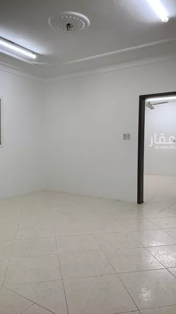 عمارة للإيجار في حي العزيزية, مدينة الدمام, المنطقة الشرقية صورة 3