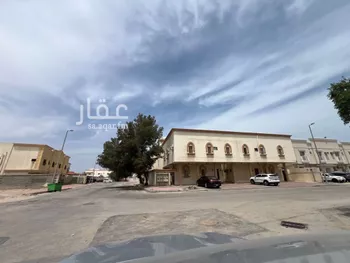 عمارة للبيع في شارع اياس المزني, حي الراكة الشمالية, مدينة الدمام, المنطقة الشرقية