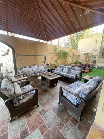 فيلا للبيع في شارع أبي أمامة الليثي, حي المحمدية, مدينة الرياض, منطقة الرياض صورة 2