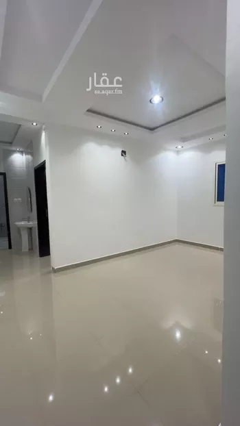 شقة للإيجار في شارع محمود قبادو الشريف, حي القادسية, مدينة الرياض, منطقة الرياض صورة 3
