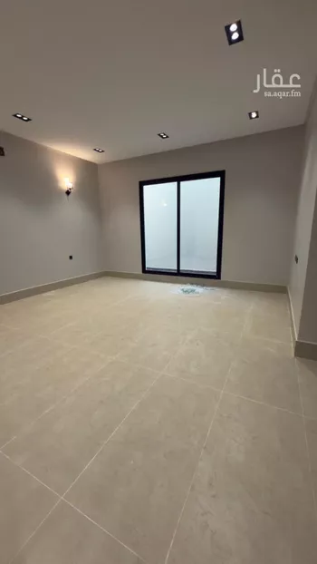فيلا للبيع في شارع حسين الأبريقي, حي عكاظ, مدينة الرياض, منطقة الرياض صورة 3