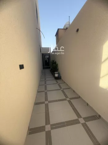 دور للبيع في شارع يزيد بن ابي سفيان, حي نوارة, مدينة المزاحميه, منطقة الرياض صورة 3