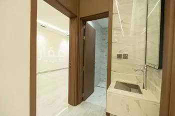 دور للبيع في شارع خبيب بن عدي الانصاري, حي الرمال, مدينة الرياض, منطقة الرياض صورة 3
