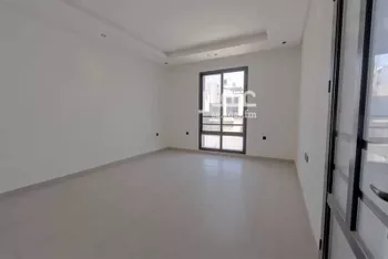 شقة للبيع في شارع عبدالقدوس الأنصاري, حي الرمال, مدينة الرياض, منطقة الرياض صورة 5