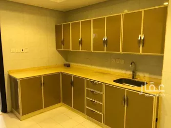 شقة للإيجار في شارع ابي عبدالله التاجر, حي غرناطة, مدينة الرياض, منطقة الرياض صورة 2