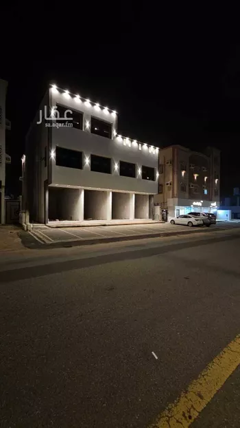 عمارة للإيجار في شارع الميه , حي الحيلة الغربي, مدينة محائل, منطقة عسير صورة 2
