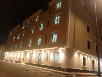 عمارة للإيجار في شارع رضي الدين الفاسي, حي العزيزية, مدينة الرياض, منطقة الرياض صورة 3