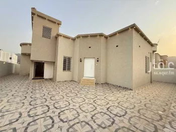 دور للبيع في شارع طريق الشعبين, حي الزمرة, مدينة الزمرة, منطقة عسير صورة 4